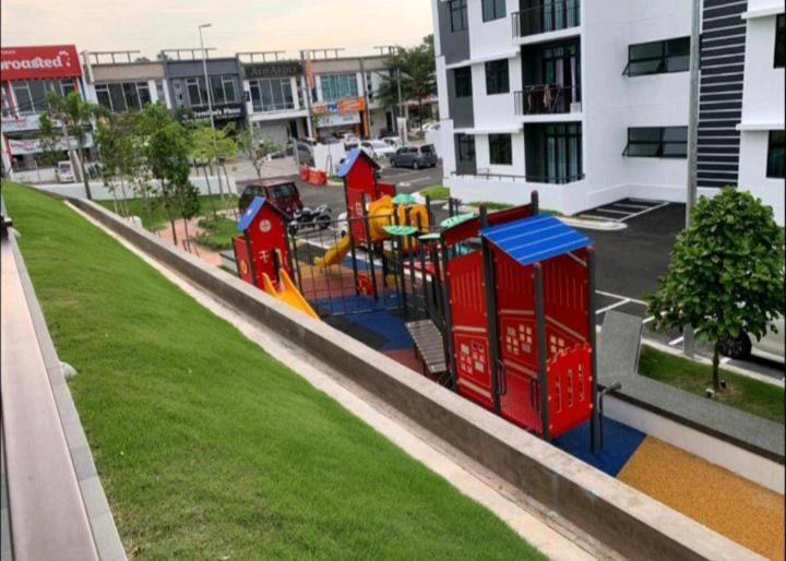 Cinta Staycation Desaru 3B2B POOL Bandar Penawar Bagian luar foto